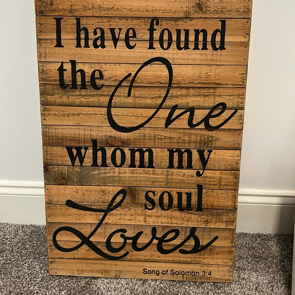 Wall decor